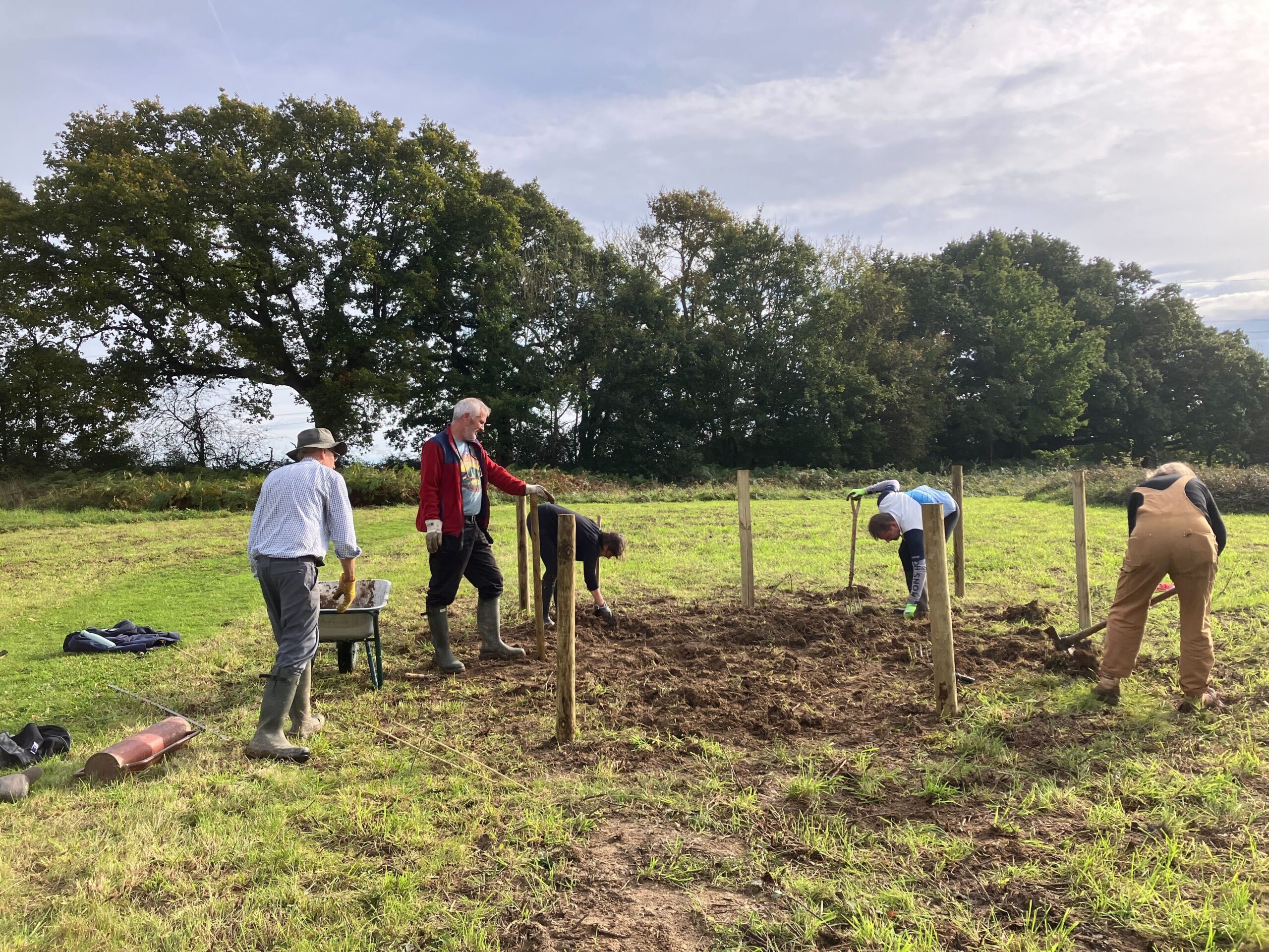 Scrubland superheroes volunteers